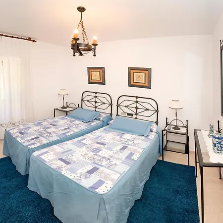 Landhuis Casa Ravel *